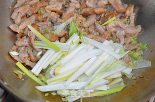 嫩滑小炒肉,瘦肉好吃有秘诀的做法步骤:11