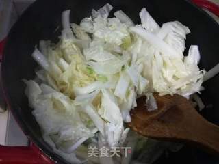 肉丸白菜炖粉条的做法步骤：15