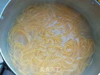 酱拌玉米面条的做法步骤:4