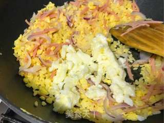 黄金蛋炒饭的做法步骤:14