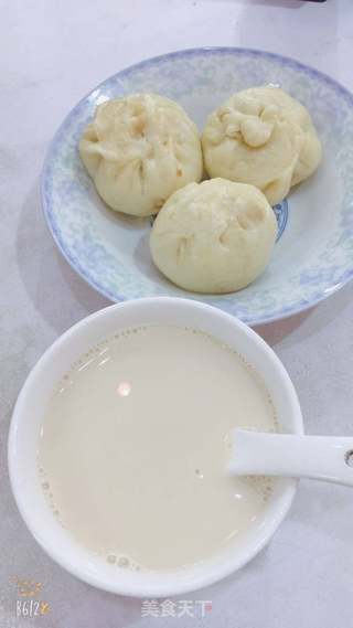 菜包子肉包子的做法步骤:9