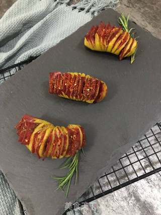 烤风琴土豆的做法步骤:7