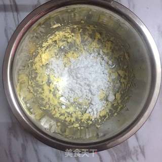 蓝莓爆浆马芬蛋糕的做法步骤:2