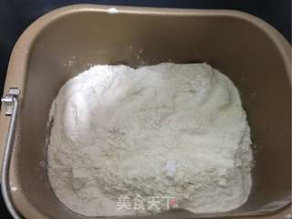 红糖馒头的做法步骤：2