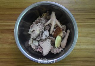 栗子香菇红豆鸡汤的做法步骤:4