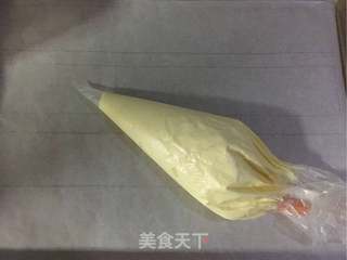草莓夏洛特的做法步骤:7