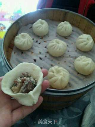 木耳猪肉包子的做法步骤:5
