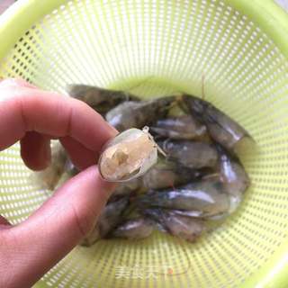 咖喱海鲜乌冬面的做法步骤:2