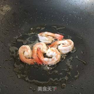 咖喱海鲜乌冬面的做法步骤:11