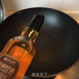 鸡蛋炒洋葱的做法步骤:6