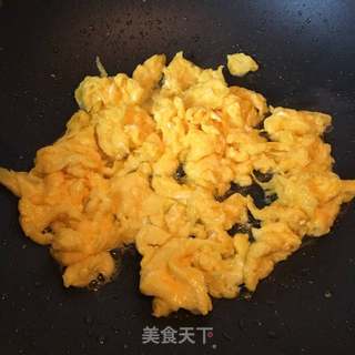 鸡蛋炒洋葱的做法步骤:8
