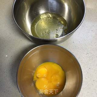 肉松蛋糕卷的做法步骤:2
