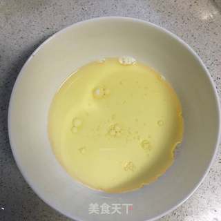 肉松蛋糕卷的做法步骤:3