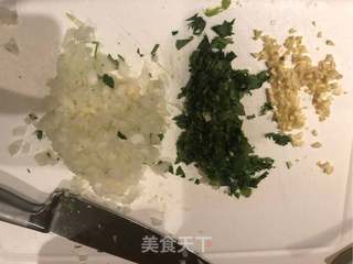 墨西哥牛油果酱 Guacamole的做法步骤:2
