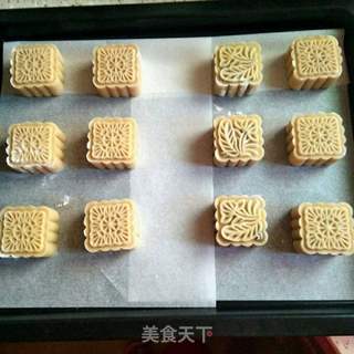 广式月饼的做法步骤:10