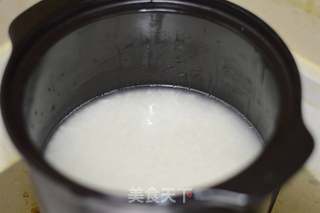 腊肠煲仔饭的做法步骤:4