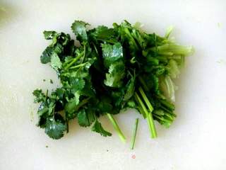 三鲜鸡肉丸子汤的做法步骤:5