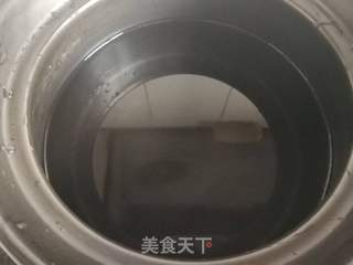 竹荪枸杞排骨汤的做法步骤:4