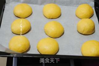 #鸡蛋美食#南瓜早餐包的做法步骤:3