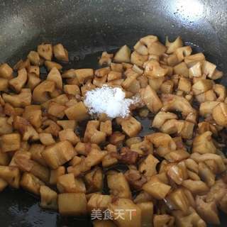 糖醋藕丁的做法步骤:6