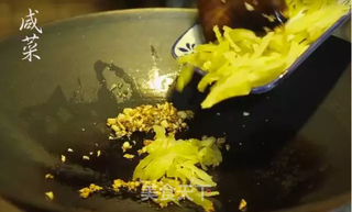 潮音潮人：咸菜炒荷兰豆的做法步骤：5