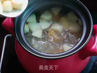 玉米苹果猪腱子汤的做法步骤:7