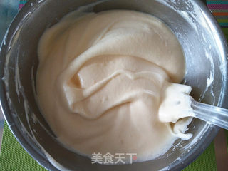 草莓奶油蛋糕卷的做法步骤:13