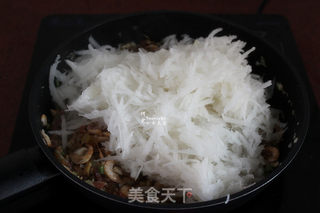 粤式新年早茶,广式鲜虾萝卜糕的做法步骤:8