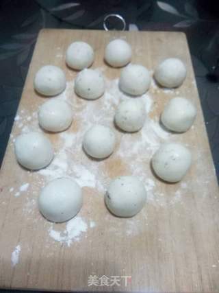 芝麻汤圆的做法步骤:8