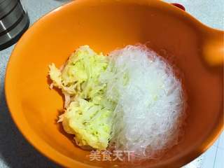 凉拌粉丝包菜丝的做法步骤:8