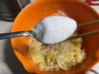 凉拌粉丝包菜丝的做法步骤:10