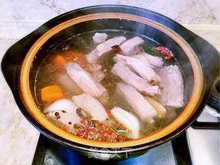 手抓羊肉的做法步骤:2