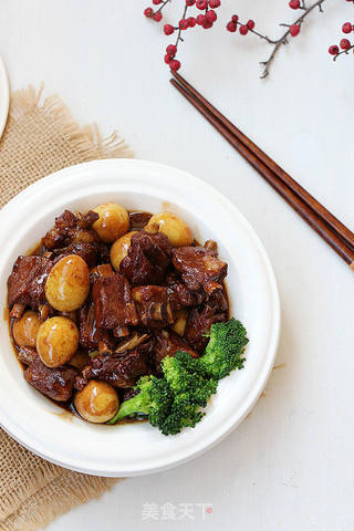 鹌鹑蛋烧排骨的做法步骤:11