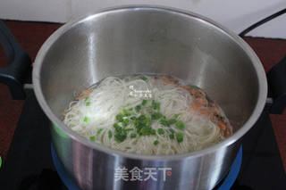 磷虾香葱面的做法步骤:6