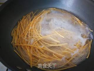 海鲜炒面的做法步骤:3