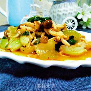 蘑菇拌油菜的做法步骤:5