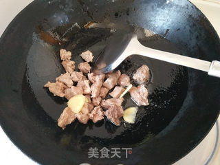 椰汁咖喱牛肉饭的做法步骤：3