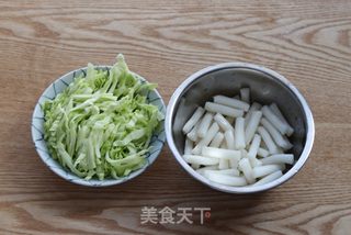 新派炒年糕的做法步骤:2