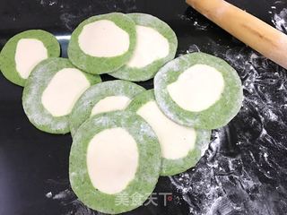 翡翠饺子的做法步骤:12