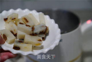 崇明糕阿胶蛋汤的做法步骤:4