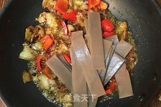 川味苕皮回锅肉的做法步骤:5