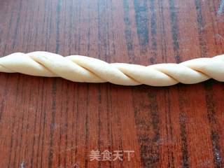早日发财花样馒头的做法步骤:4