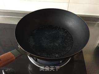 番茄蛋黄面条(6~12个月宝宝辅食)的做法步骤:2