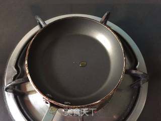 番茄蛋黄面条(6~12个月宝宝辅食)的做法步骤:7