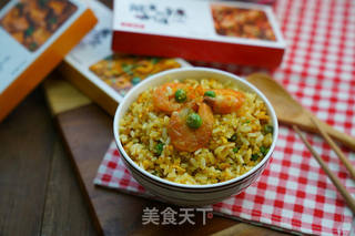 虾仁咖喱炒饭的做法步骤:6