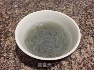 菠菜拌粉丝的做法步骤:3