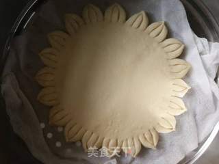 二十八蒸枣花的做法步骤:9