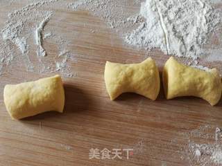 二十八蒸枣花的做法步骤:10