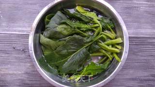 网红菠菜饼的做法步骤:2