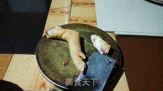 猪脚解剖法的做法步骤:6
